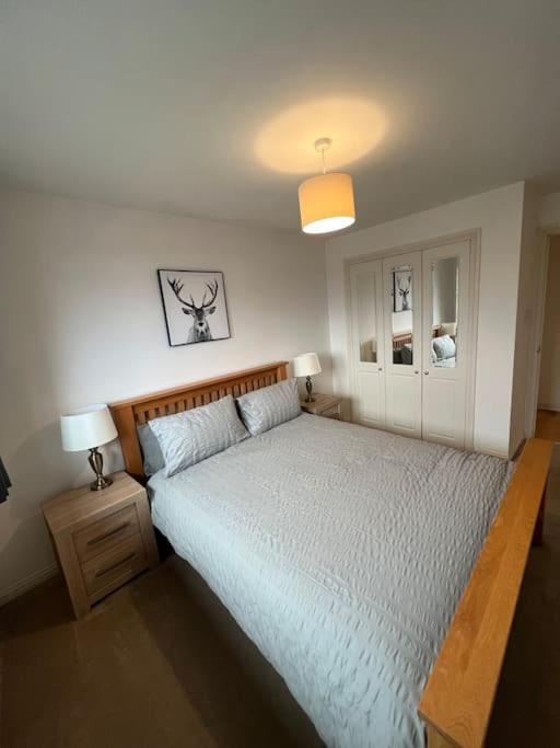 Modern 2 Bedroom Flat Near Glasgow City Centre Exterior foto