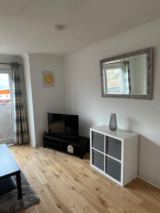 Modern 2 Bedroom Flat Near Glasgow City Centre Exterior foto
